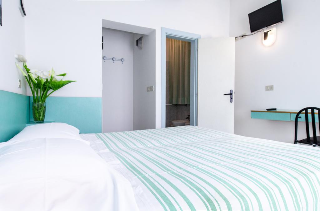 Hotel San Gottardo Riccione Kültér fotó