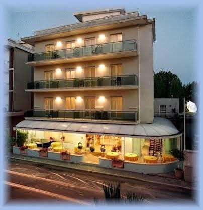 Hotel San Gottardo Riccione Kültér fotó